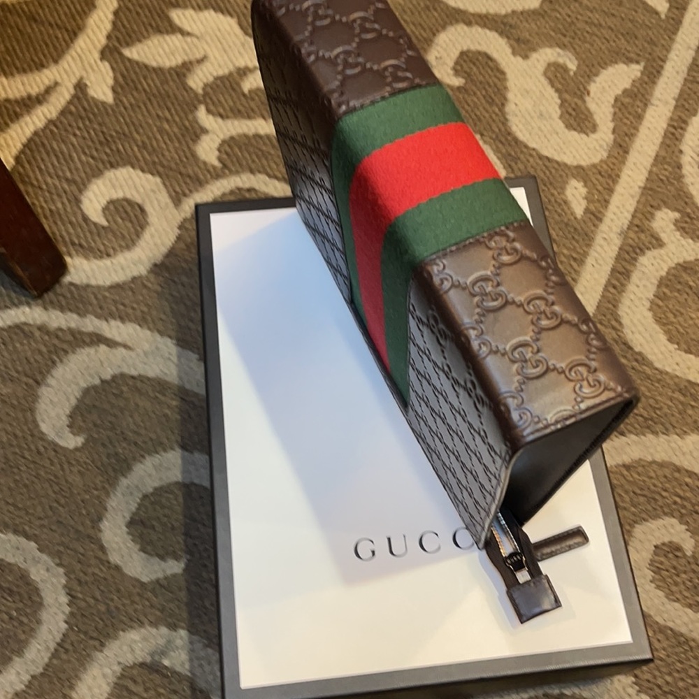 Gucci Toiletry Case Large New In Box - image 4